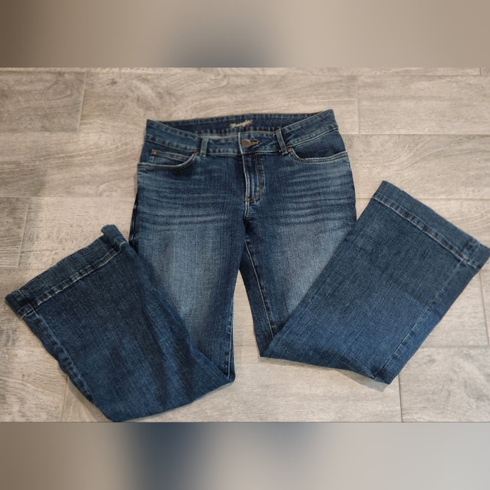 Gently used pair of Wrangler trouser jeans.